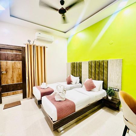 Hotel Sky International- Airport Zone Hyderabad Shamshabad Esterno foto