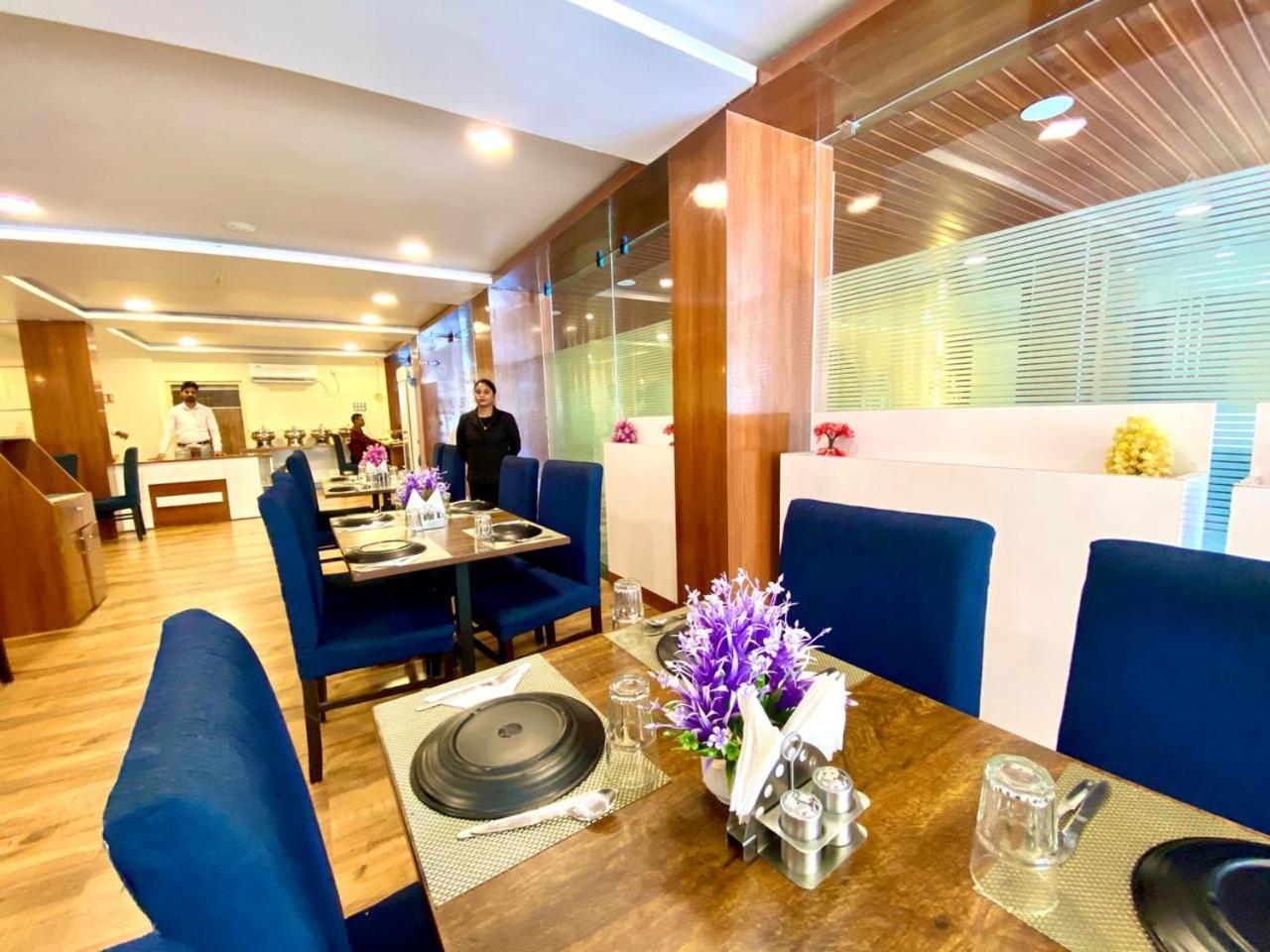 Hotel Sky International- Airport Zone Hyderabad Shamshabad Esterno foto