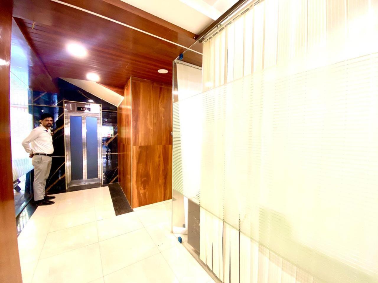 Hotel Sky International- Airport Zone Hyderabad Shamshabad Esterno foto