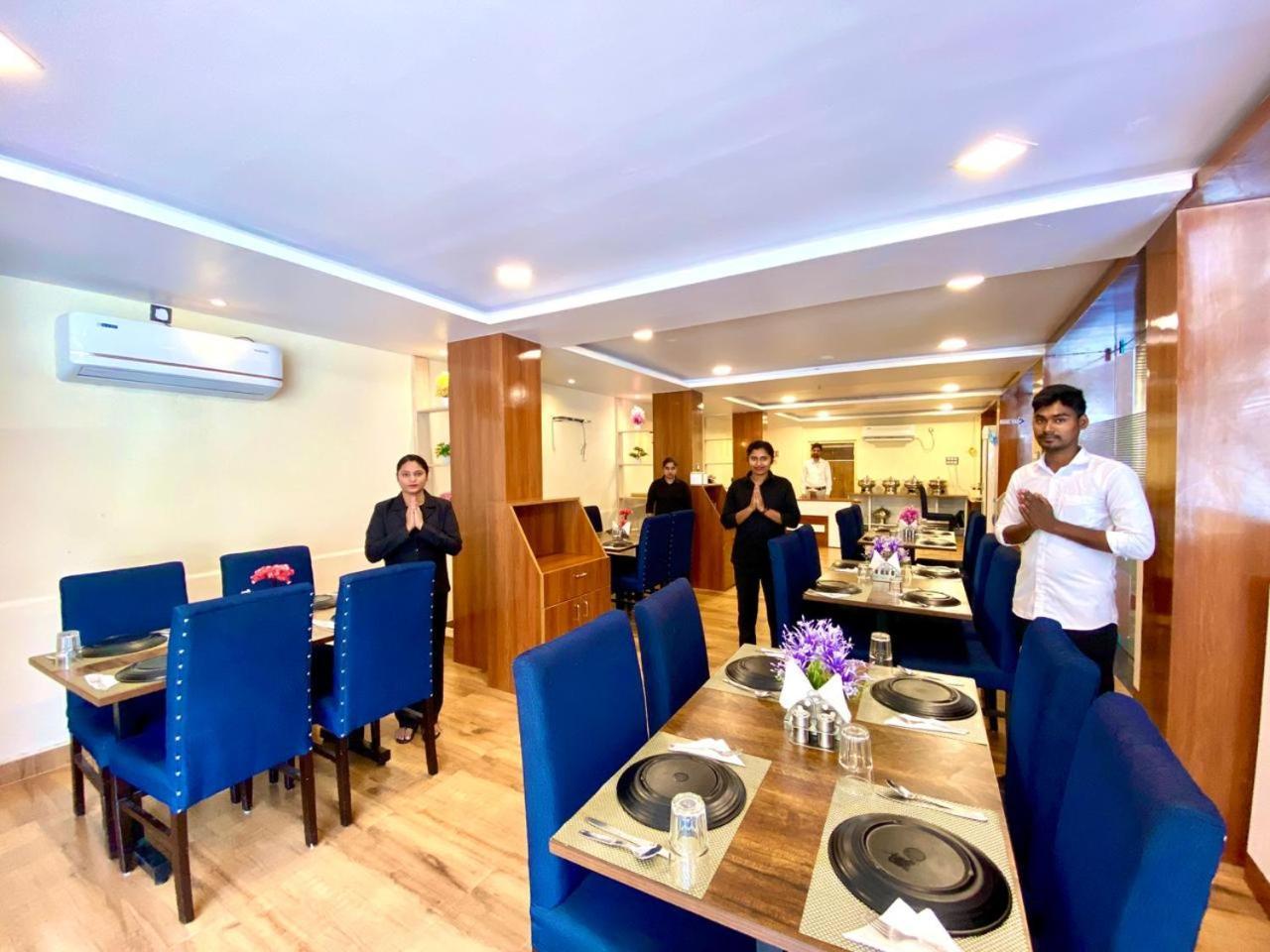 Hotel Sky International- Airport Zone Hyderabad Shamshabad Esterno foto