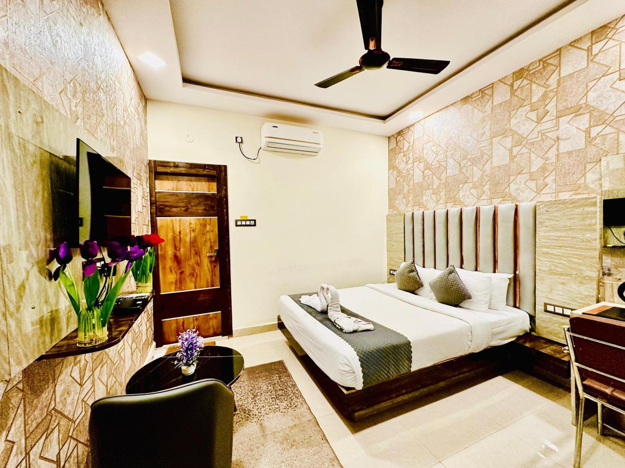Hotel Sky International- Airport Zone Hyderabad Shamshabad Esterno foto