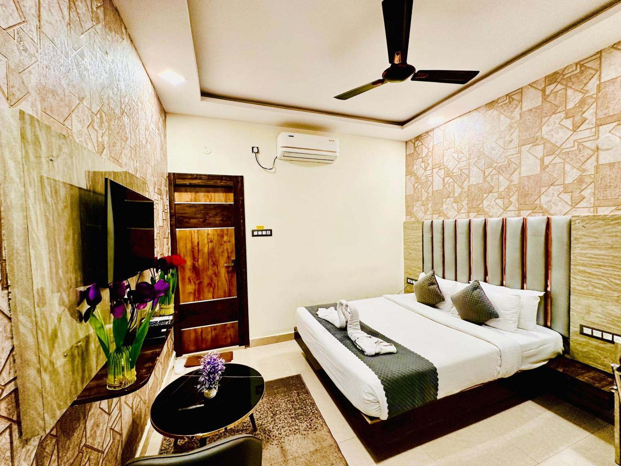Hotel Sky International- Airport Zone Hyderabad Shamshabad Esterno foto