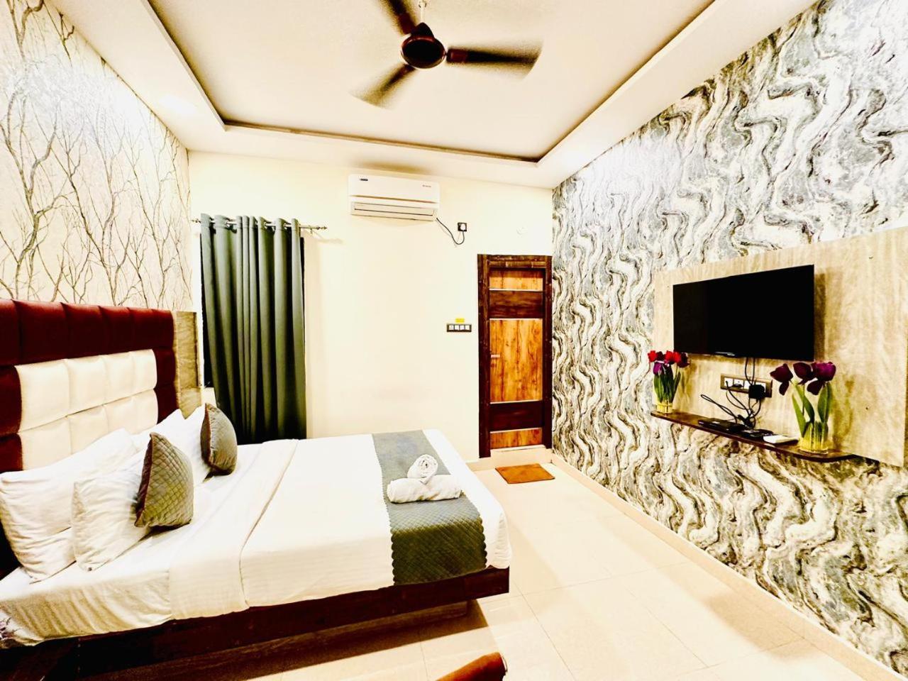 Hotel Sky International- Airport Zone Hyderabad Shamshabad Esterno foto