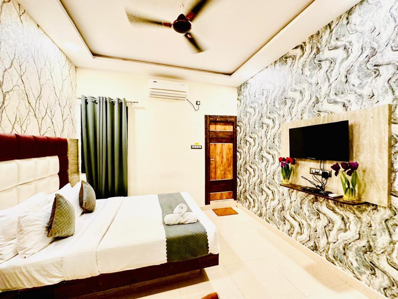 Hotel Sky International- Airport Zone Hyderabad Shamshabad Esterno foto