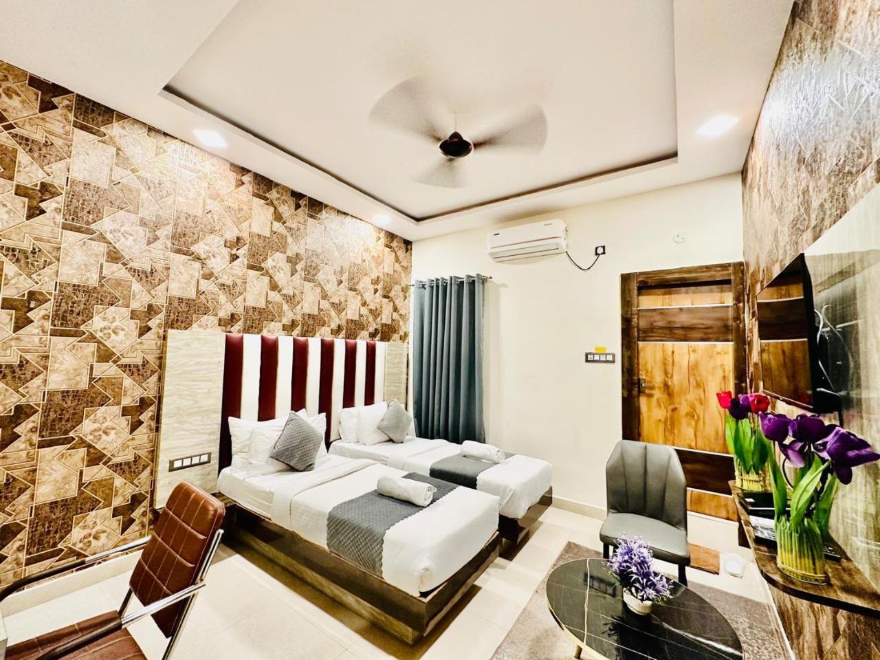 Hotel Sky International- Airport Zone Hyderabad Shamshabad Esterno foto