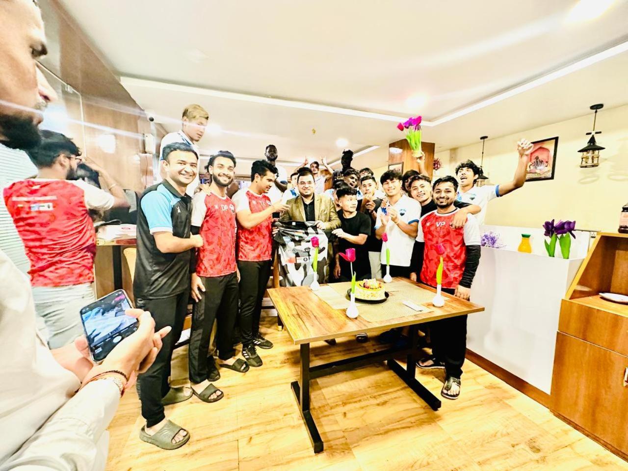 Hotel Sky International- Airport Zone Hyderabad Shamshabad Esterno foto