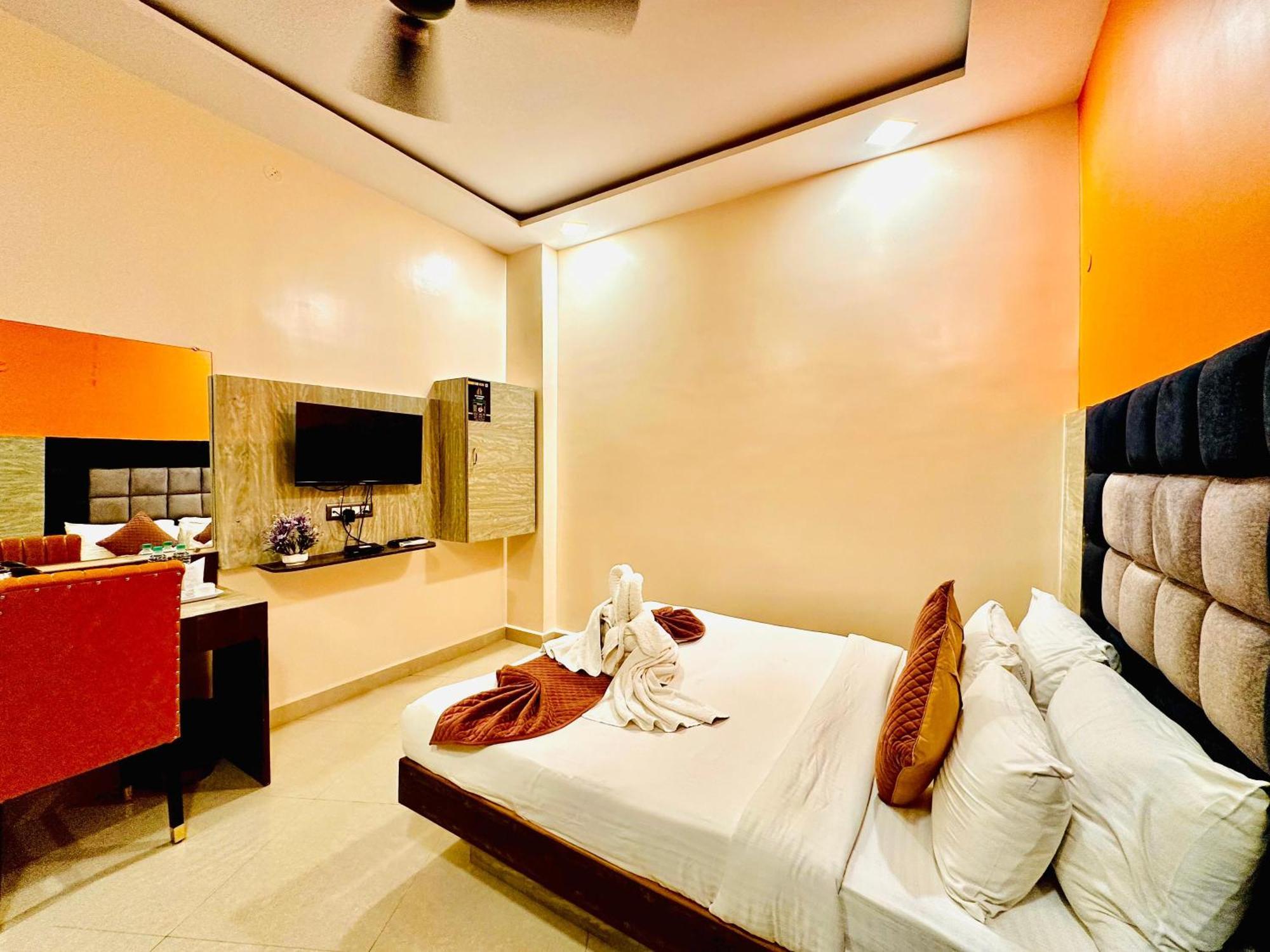 Hotel Sky International- Airport Zone Hyderabad Shamshabad Esterno foto