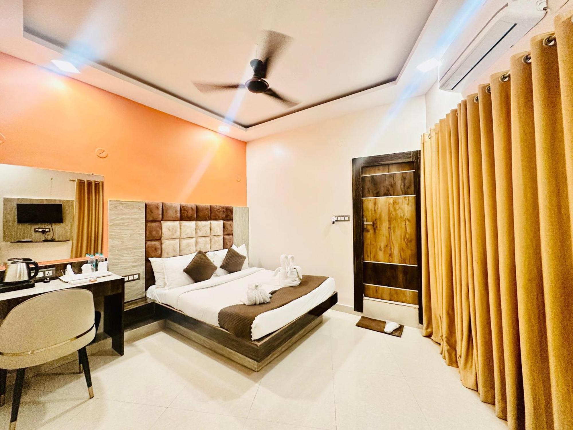 Hotel Sky International- Airport Zone Hyderabad Shamshabad Esterno foto